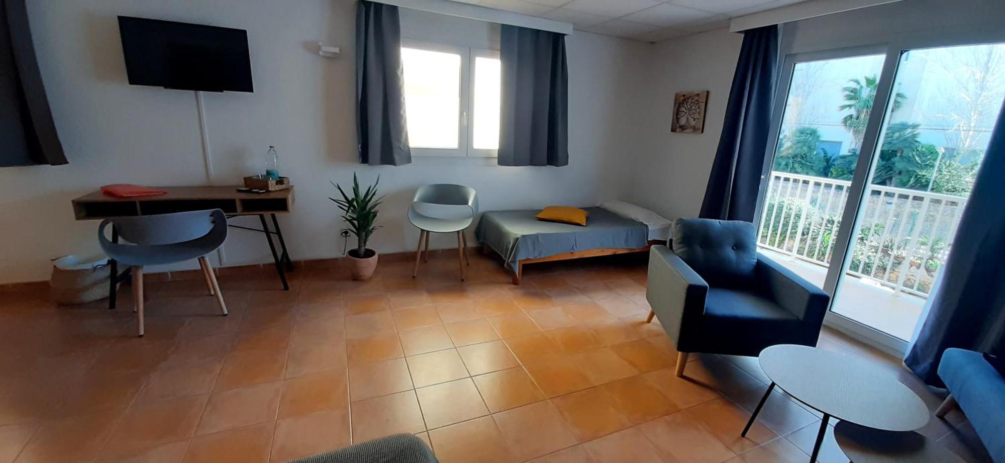 Hostal Bahia Azul Portocolom  Extérieur photo