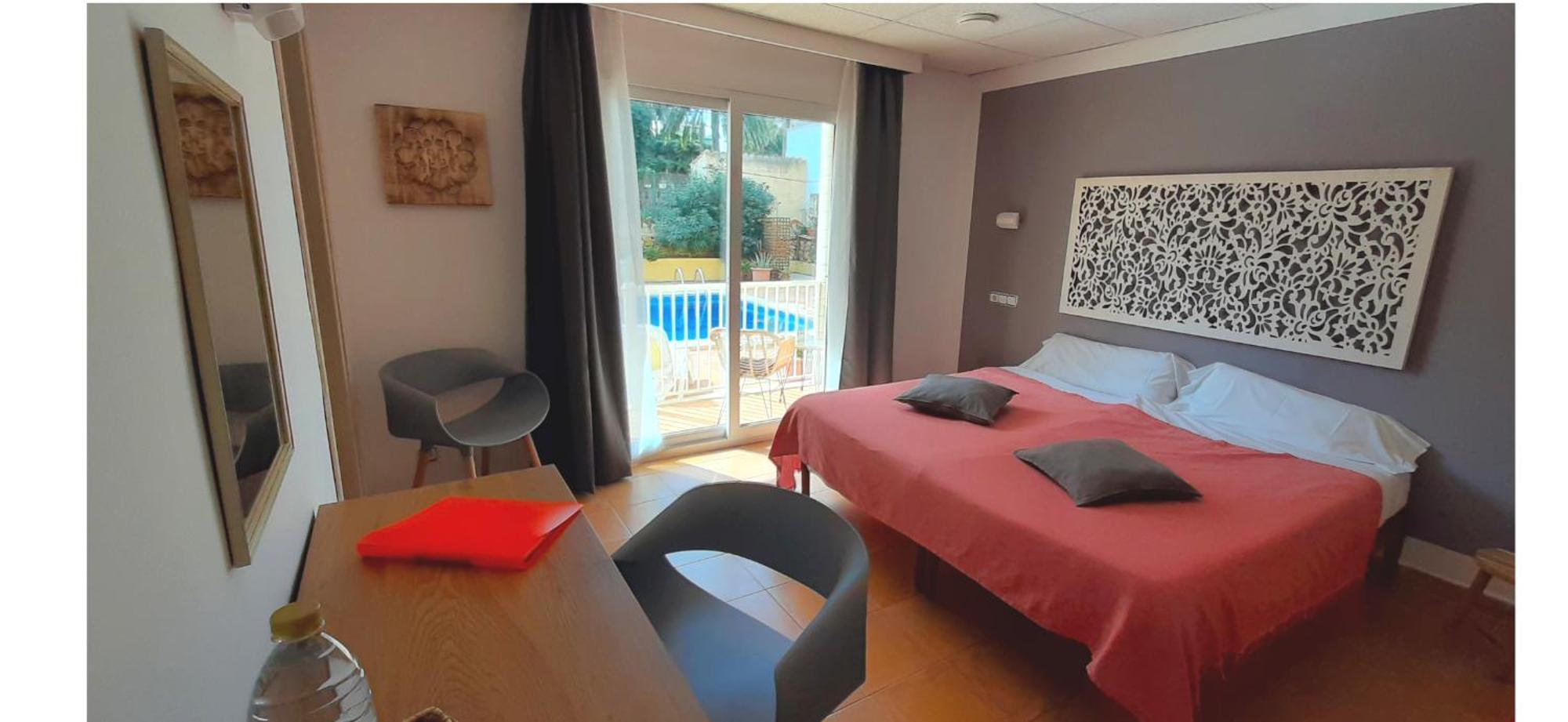 Hostal Bahia Azul Portocolom  Extérieur photo